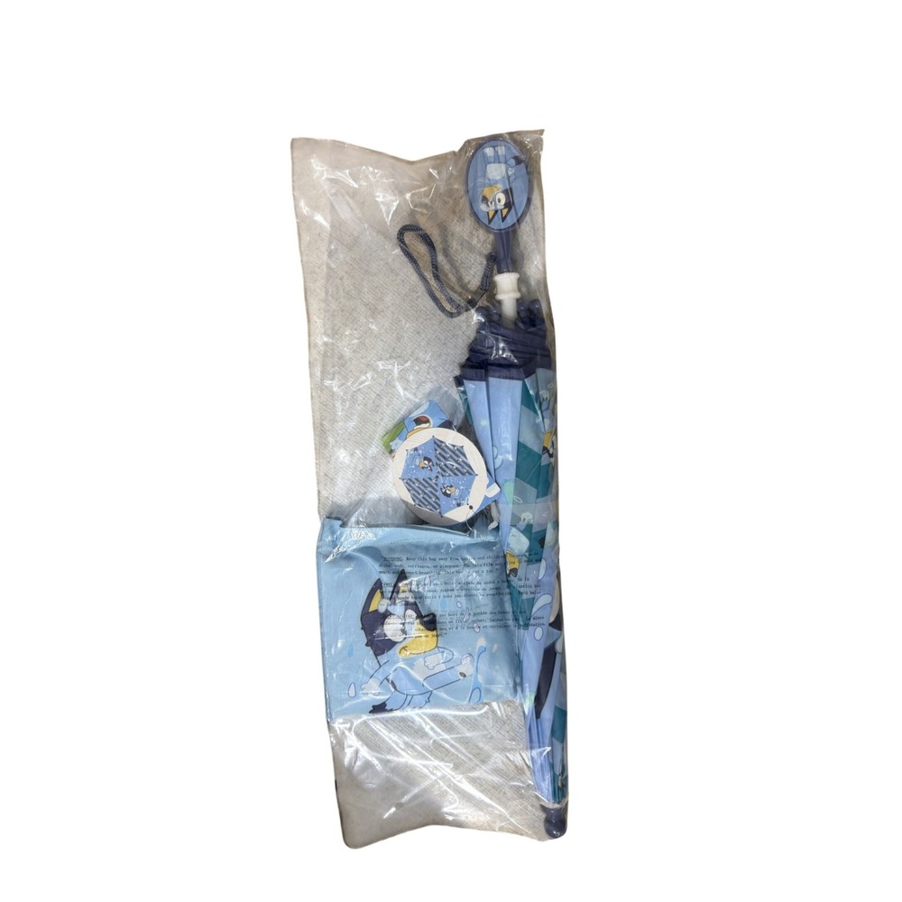 Bluey Kids Umbrella w/ raincoat Blue Character 3D Handle Rain Gear New with Tags